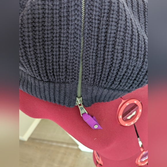 Lululemon Falling Freely merino neckwarmer - Picture 4 of 7